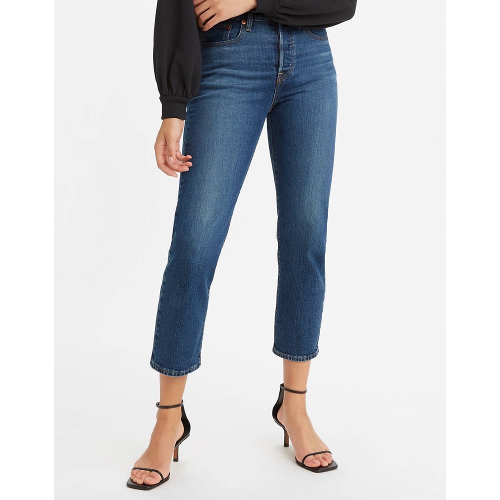 Levi Wedgie Straight Women’s Jean, Size 29